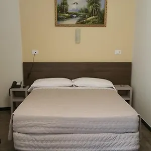 Tommaseo Hotel Génova